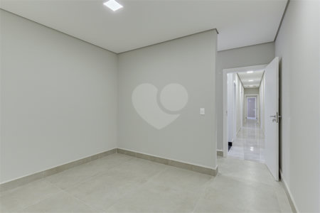 Casa à venda com 4 suítes no condomínio Carmen, São Paulo - SP