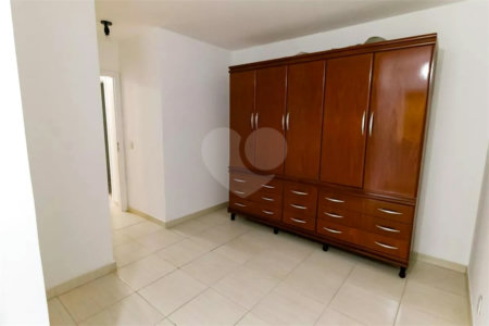 Apartamento à venda com 3 quartos, sendo 1 suíte,  em Lar São Paulo, São Paulo, SP