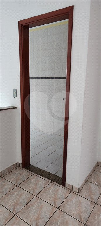 Sobrado à venda com 3 quartos, sendo 1 suíte, em Ressaca, Atibaia, SP