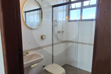 Apartamento à venda ou para alugar com 3 quartos, sendo 2 suítes, em Vila Romana, São Paulo, SP