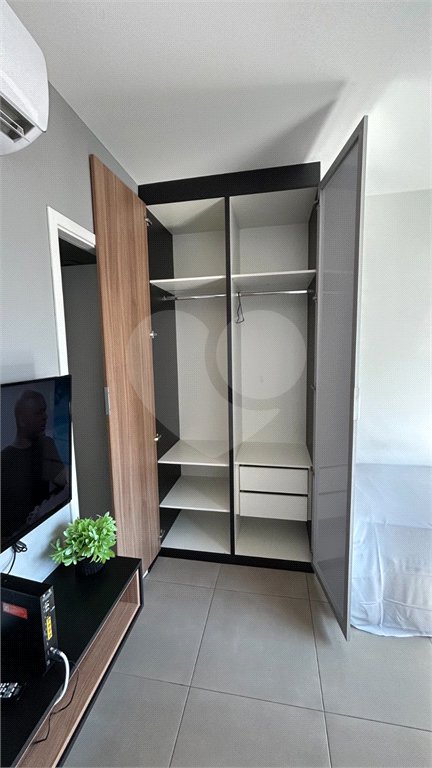 Apartamento à venda com 1 quarto em Vila Mariana, São Paulo, SP