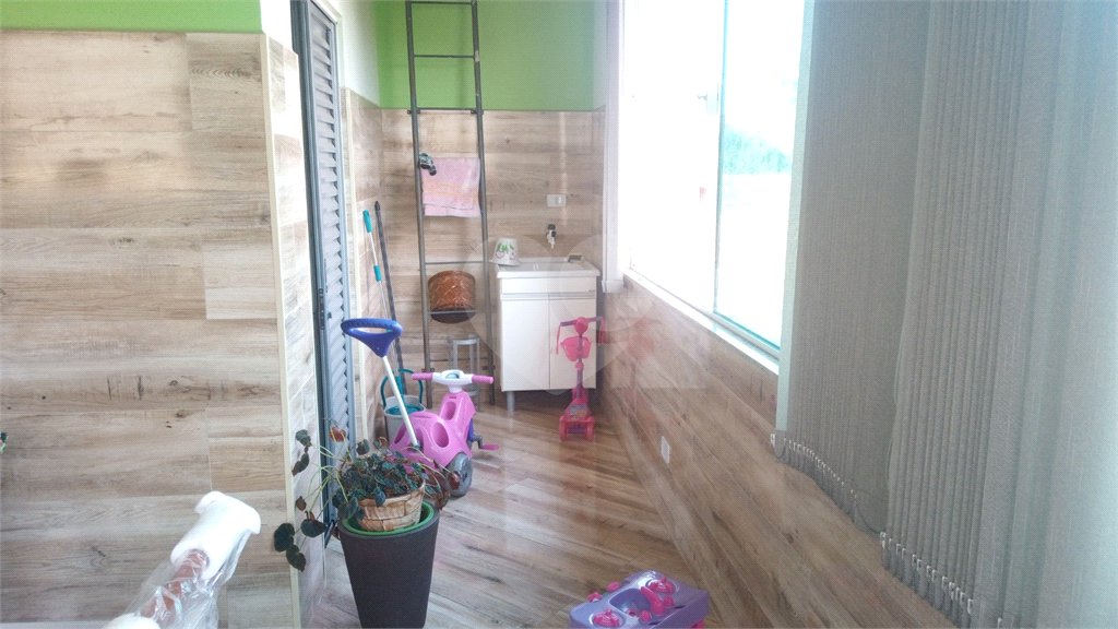 Casa à venda com 5 quartos, sendo 1 suíte, no Centro, Mairiporã, SP