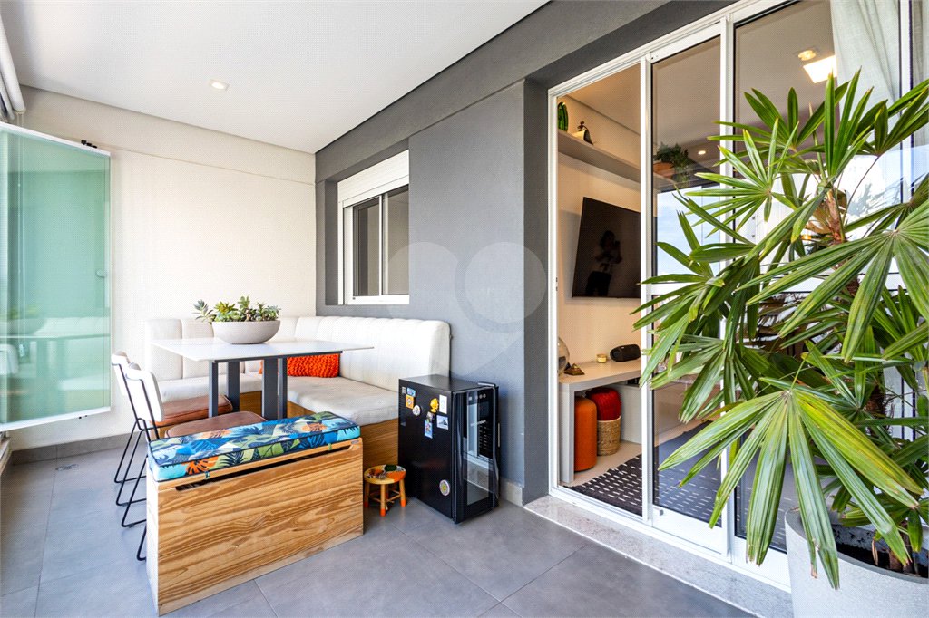 Apartamento à venda com 2 quartos, sendo 1 suíte,  em Vila Leopoldina, São Paulo, SP