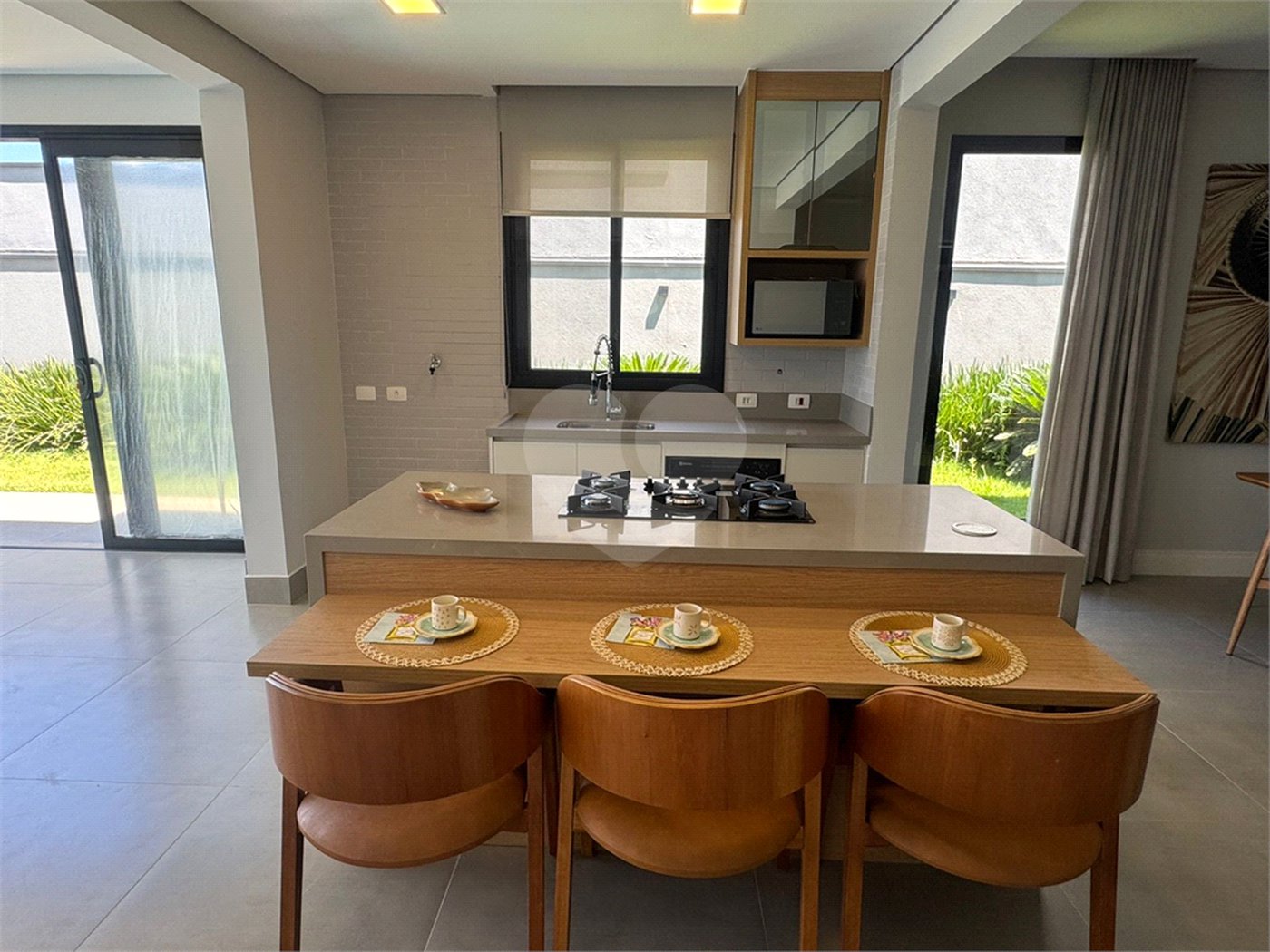 Casa à venda com 4 suítes no condomínio Villas do Golf, Itu - SP