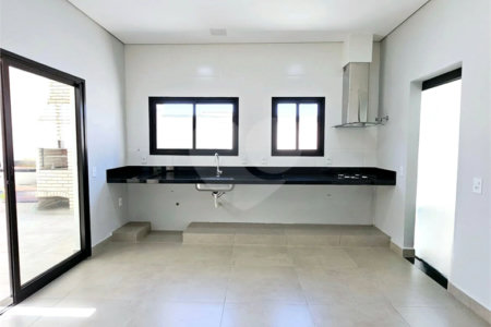 Casa à venda com 3 quartos, sendo 1 suíte, no condomínio Parque Ibiti Reserva, Sorocaba - SP