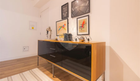 Apartamento à venda com 2 quartos, sendo 1 suíte,  em Vila Gertrudes, São Paulo, SP
