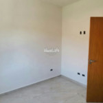 Casa à venda ou para alugar com 2 suítes no condomínio Serra Verde, Atibaia - SP