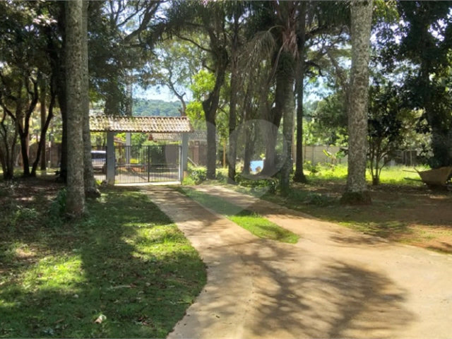 Casa à venda com 2 quartos, sendo 1 suíte,  em Chácara Real (caucaia do Alto), Cotia, SP