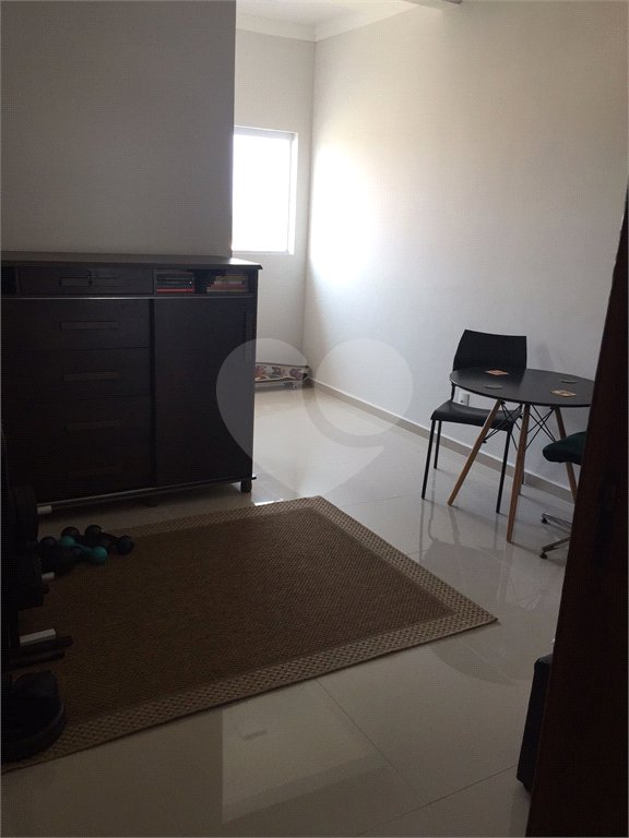 Casa à venda com 3 suítes no condomínio Horto Florestal II, Sorocaba - SP