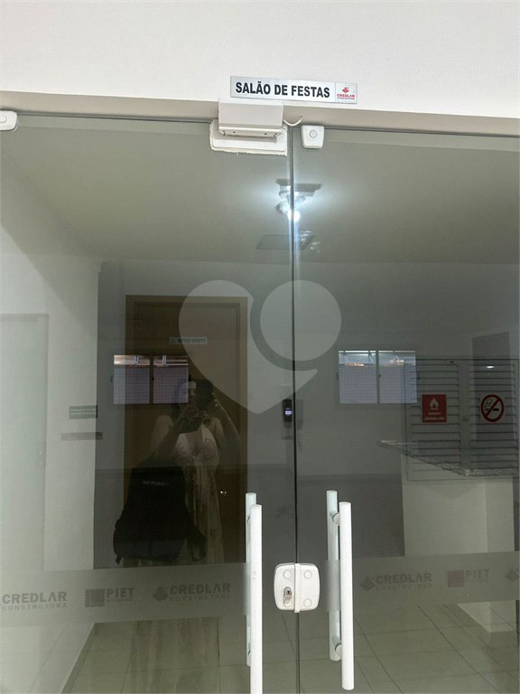 Apartamento à venda ou para alugar com 2 quartos, sendo 1 suíte,  em Guilhermina, Praia Grande, SP