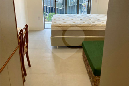 Apartamento à venda com 1 suíte em Pinheiros, São Paulo, SP