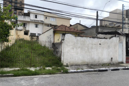Terreno à venda em Vila Vitório Mazzei, São Paulo, SP