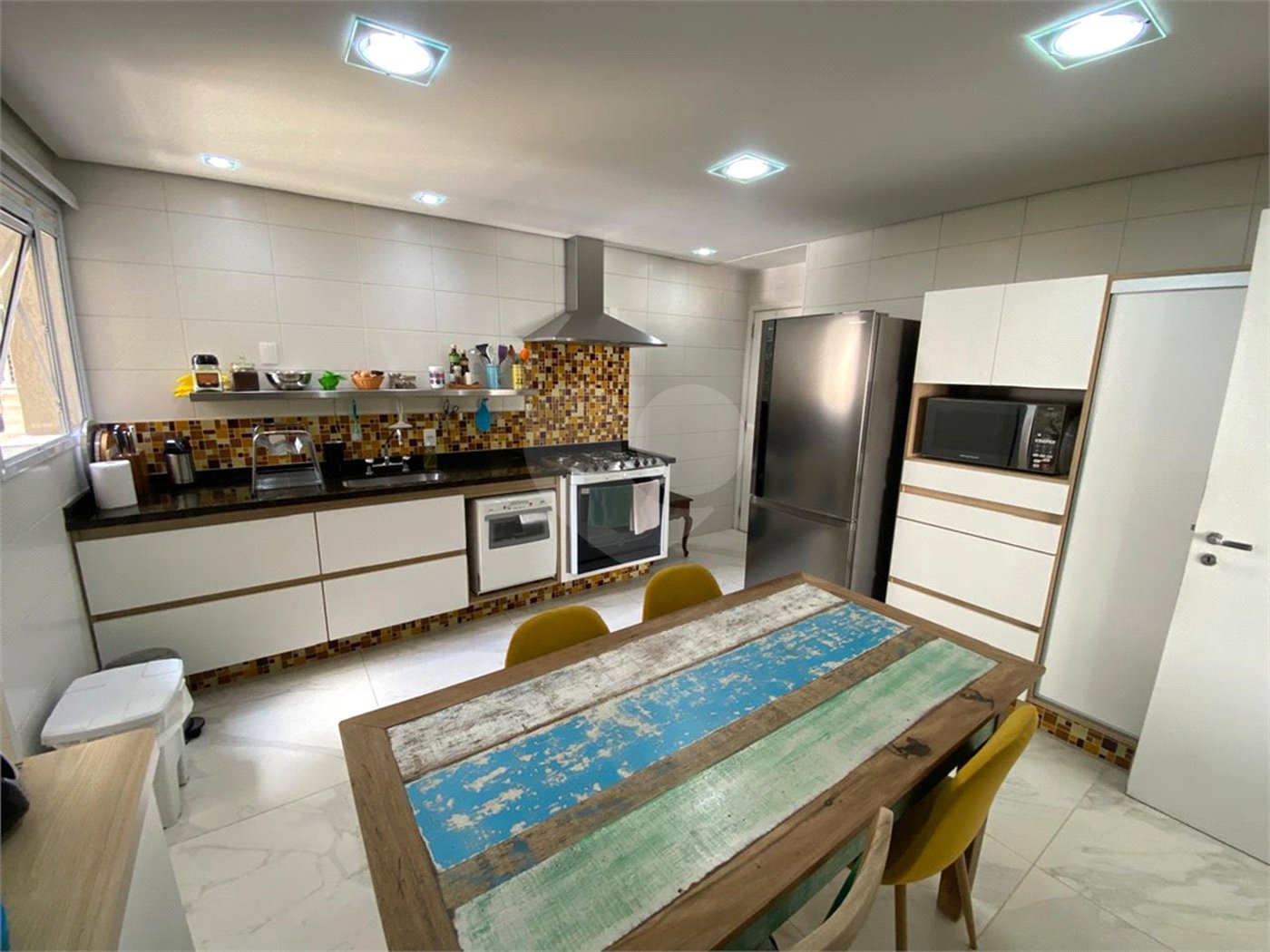 Apartamento à venda com 3 suítes em Lapa, São Paulo, SP