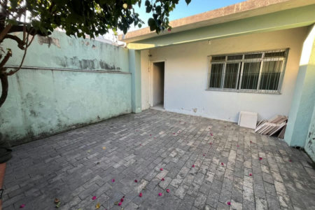 Casa com 1 dormitório à venda, 80 m² por R$ 300.000,00 - Loteamento João Batista Julião - Guarujá/SP