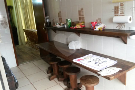 Apartamento à venda com 3 quartos, sendo 1 suíte, em Jardim Enseada, Guarujá, SP
