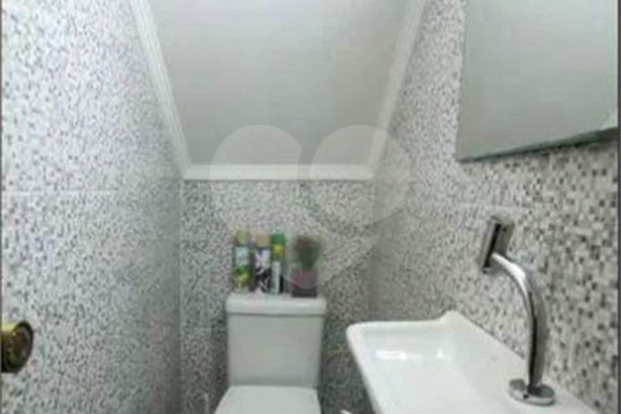 Sobrado à venda com 3 quartos, sendo 1 suíte, em Vila Dom Pedro Ii, São Paulo, SP
