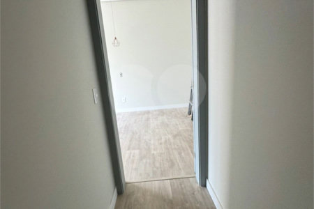 Casa à venda com 3 quartos, sendo 1 suíte, no condomínio Reserva Central Parque, Salto - SP