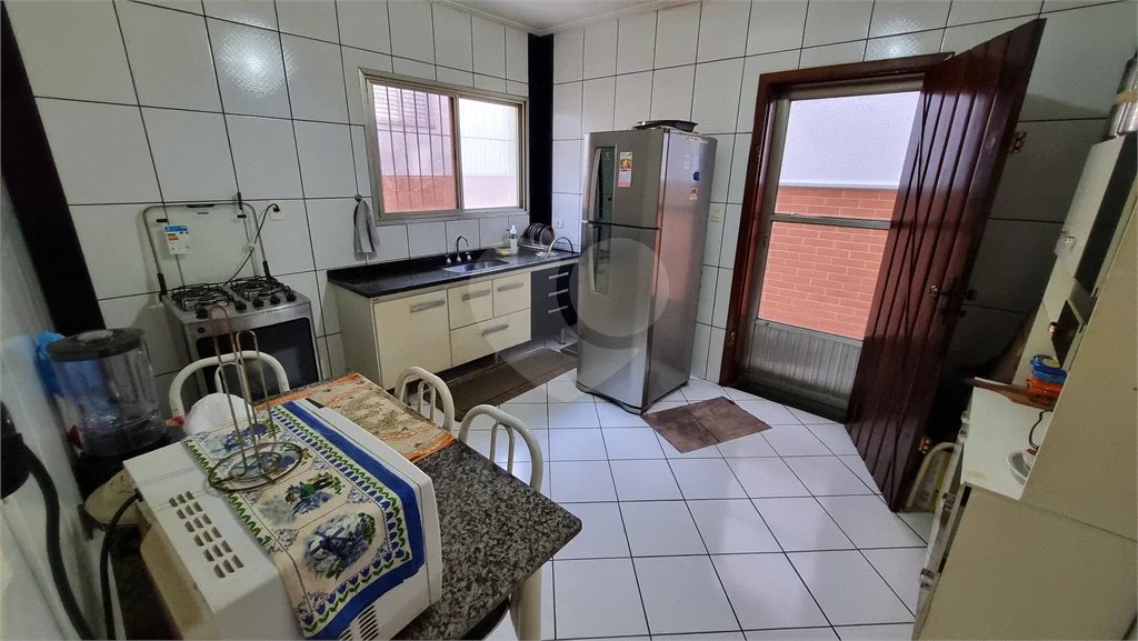 Sobrado à venda com 3 quartos, sendo 1 suíte,  em Jardim Franca, São Paulo, SP