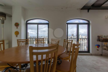 Cobertura à venda com 4 quartos, sendo 2 suítes, em Higienópolis, São Paulo, SP