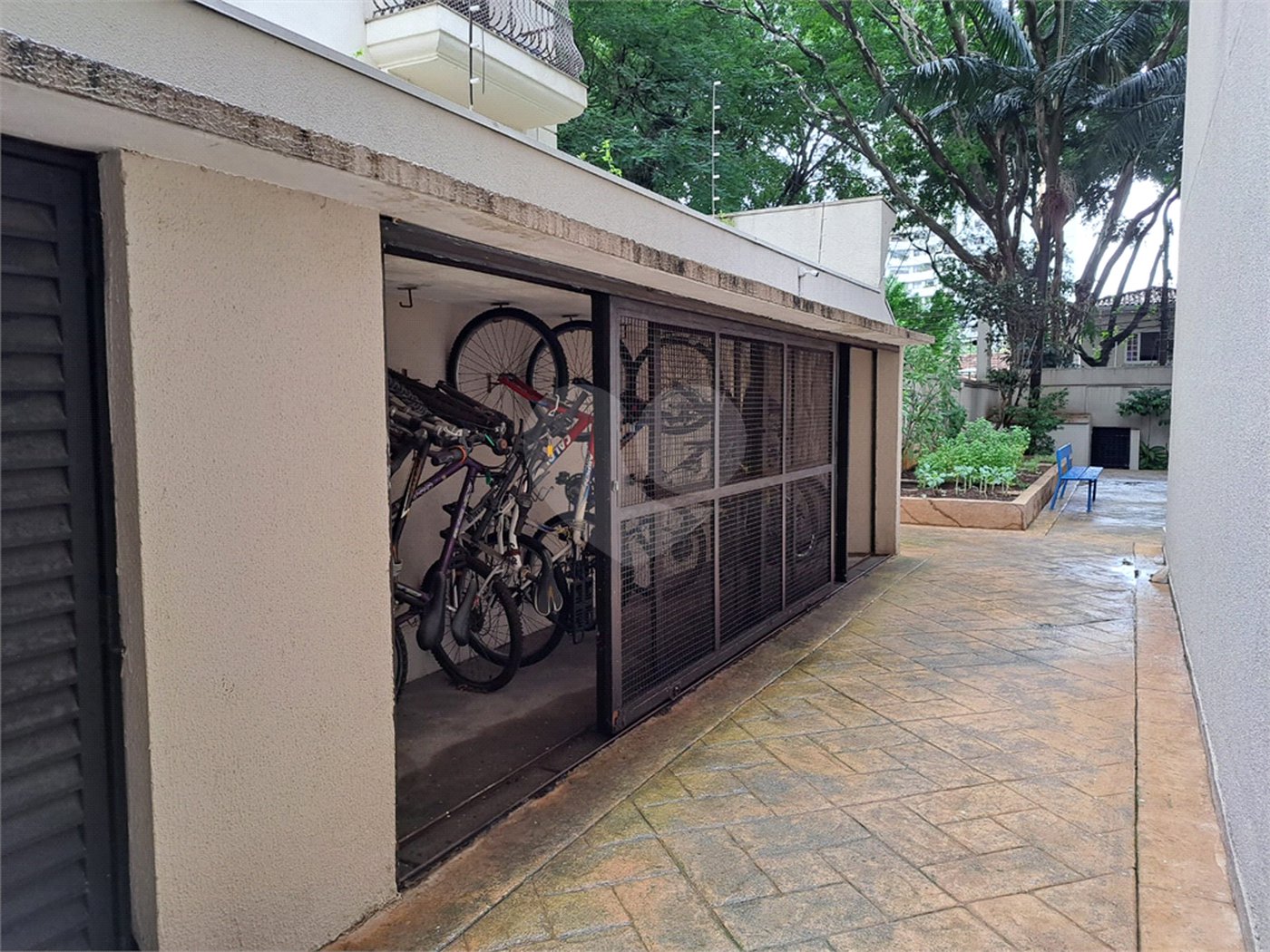 Apartamento à venda com 2 quartos, sendo 1 suíte, em Campo Belo, São Paulo, SP