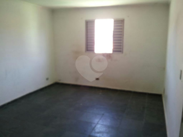 Prédio à venda com 3 quartos em Vila Gustavo, São Paulo, SP