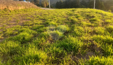 Terreno à venda no condomínio Encontro das Águas, Nazaré Paulista - SP