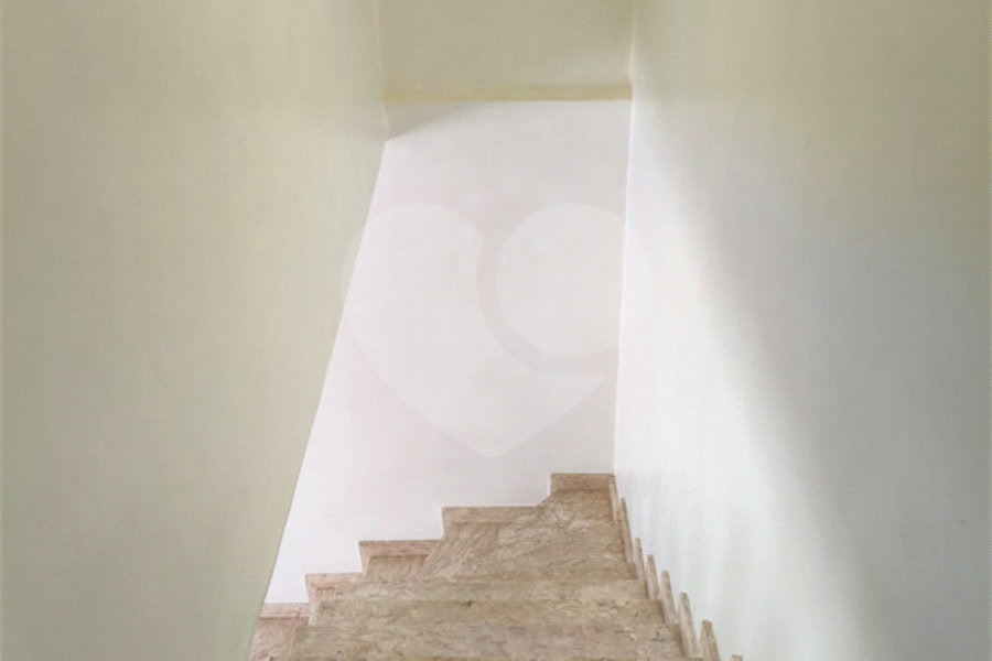 Sobrado à venda com 3 quartos, sendo 1 suíte, em Vila Albertina, São Paulo, SP