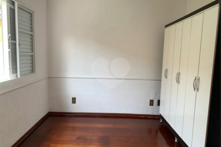 Sobrado à venda com 3 quartos, sendo 1 suíte, em Parque Residencial Rafael Alcalá, Porto Feliz, SP