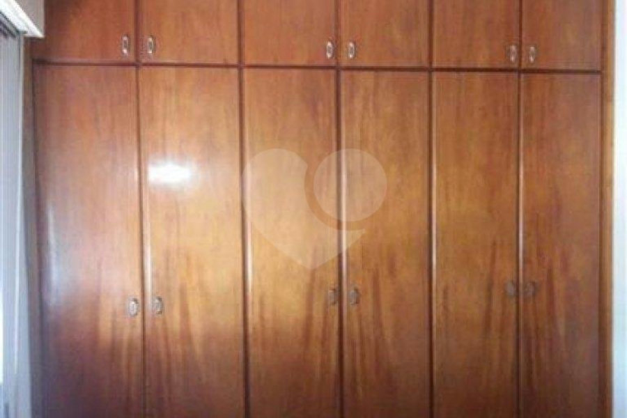 Sobrado à venda com 3 quartos em Água Fria, São Paulo, SP