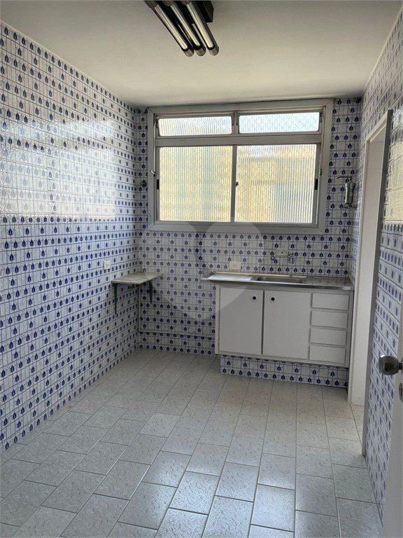 Apartamento à venda com 1 suíte em Indianópolis, São Paulo, SP
