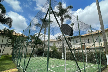 Casa à venda com 3 quartos, sendo 1 suíte,  no condomínio Montpellier, Mogi das Cruzes - SP