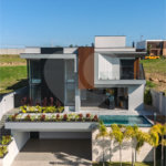 Casa à venda com 4 suítes, no condomínio Villa dos Pinheiros, Indaiatuba - SP