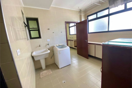 Apartamento Residencial à venda, Centro, Guarujá - AP1385.