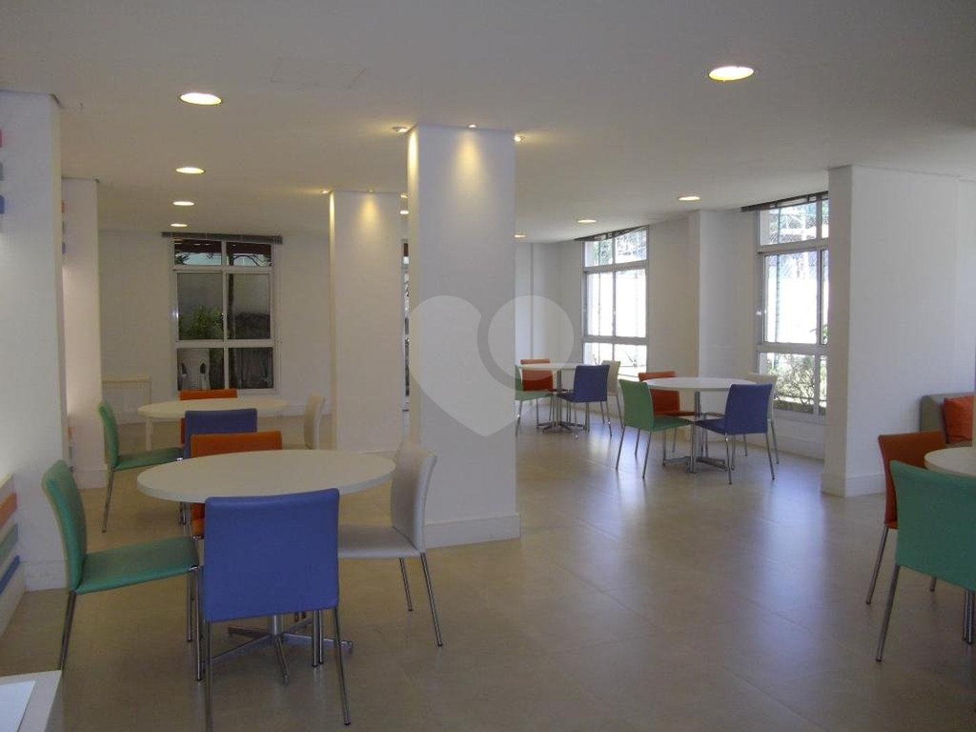 Apartamento à venda com 2 quartos, sendo 1 suíte, em Santana, São Paulo, SP