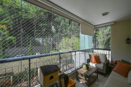 Apartamento à venda com 3 quartos, sendo 1 suíte,  em Vila Andrade, São Paulo, SP