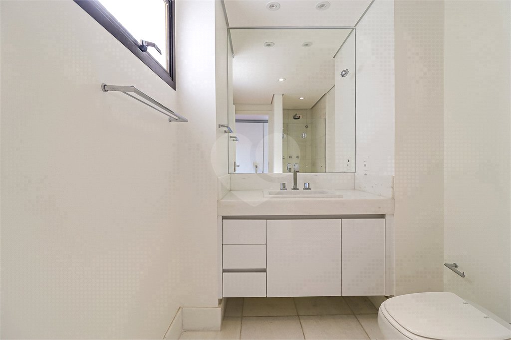 Apartamento à venda com 3 suítes em Cidade Monções, São Paulo, SP