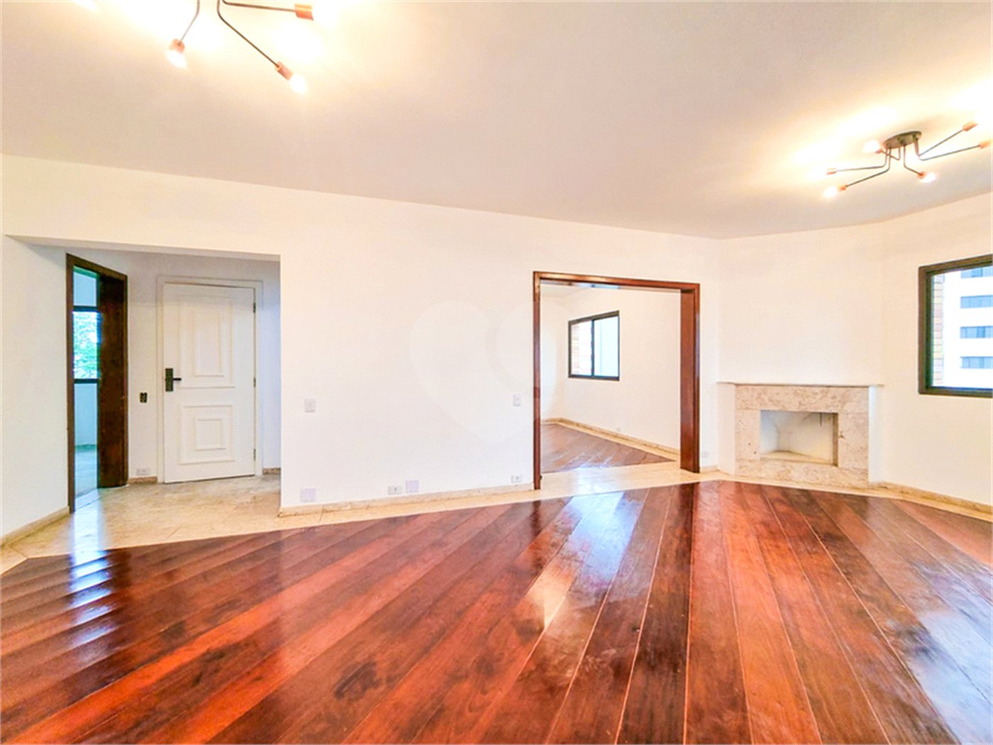 Apartamento à venda com 4 suítes em Vila Suzana, São Paulo, SP