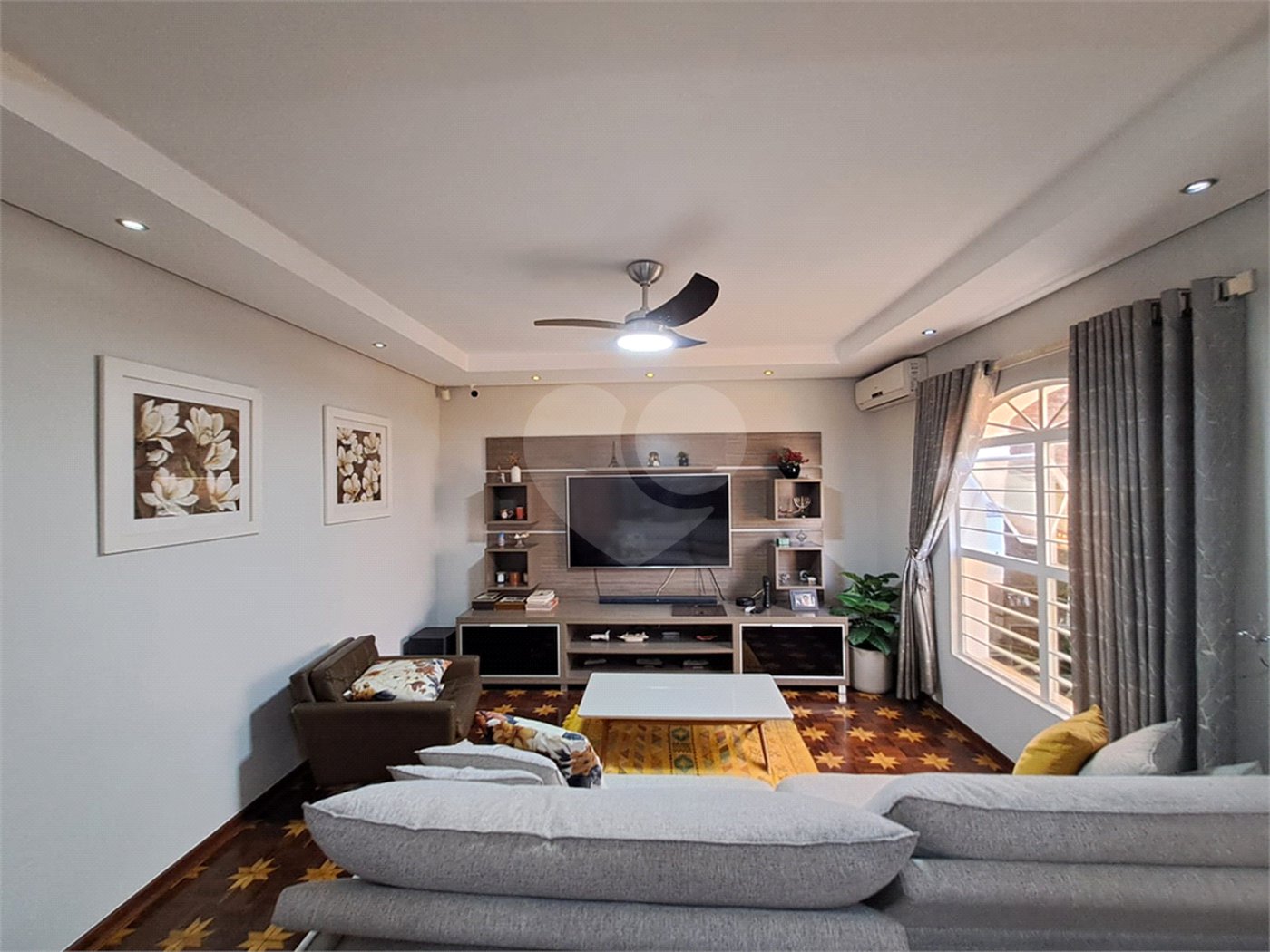 Casa à venda com 3 quartos, sendo 1 suíte, em Vila Trujillo, Sorocaba, SP