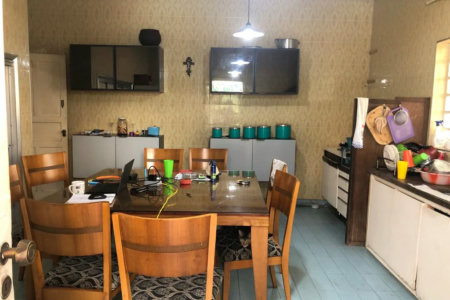 Casa à venda com 4 quartos, sendo 1 suíte, em Jardim Colombo, São Paulo, SP