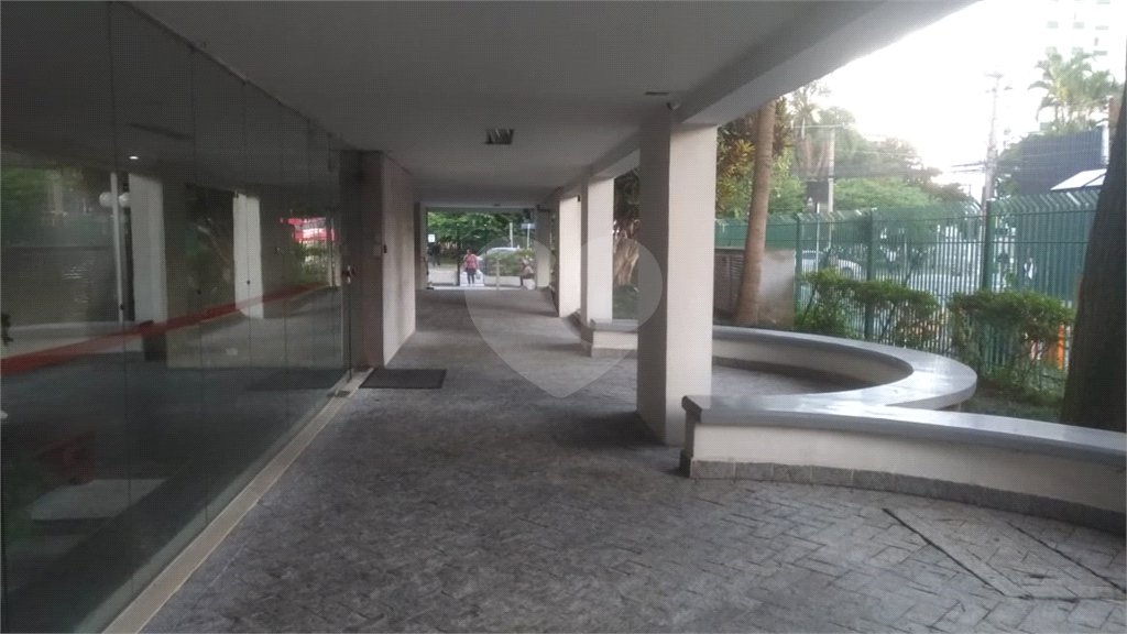 Apartamento à venda com 3 quartos, sendo 1 suíte,  em Cidade Monções, São Paulo, SP