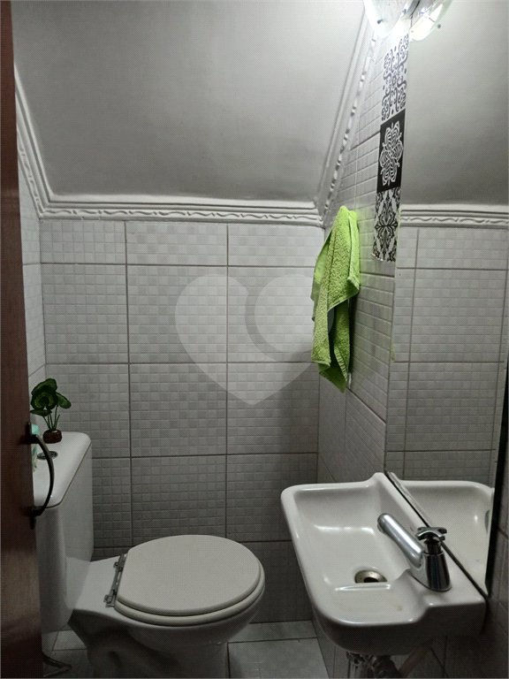 Sobrado à venda com 3 quartos, sendo 1 suíte, em Jardim Humaitá, São Paulo, SP
