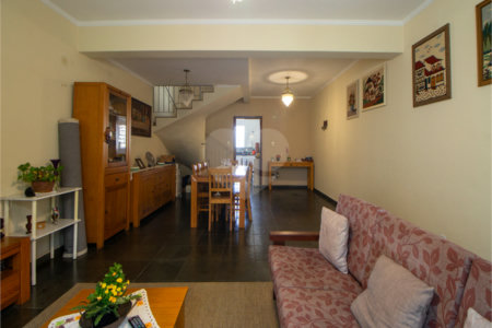 Casa à venda com 3 quartos, sendo 1 suíte, em Chácara Inglesa, São Paulo, SP