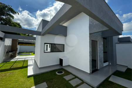 Casa à venda com 3 quartos, sendo 1 suíte, no condomínio Parque Guará, Rio de Janeiro - RJ