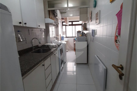 Apartamento à venda com 2 quartos em Moema, São Paulo, SP