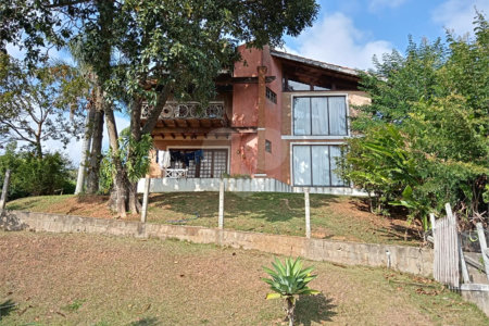 Casa à venda com 3 suítes em Condomínio Portal dos Nobres, Atibaia, SP