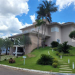 Casa à venda com 3 suítes no condomínio Colinas de Inhandjara, Itupeva - SP