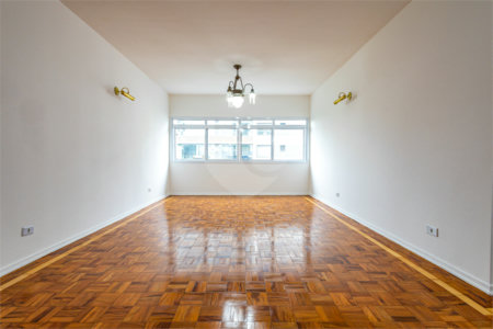 Apartamento à venda com 3 quartos, sendo 1 suíte, em Pinheiros, São Paulo, SP