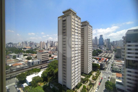 Apartamento à venda ou para alugar com 1 quarto em Santana, São Paulo, SP