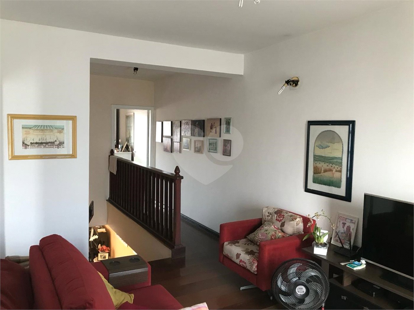 Casa à venda com 4 quartos, sendo 2 suítes,  em Jardim Armênia, Mogi das Cruzes, SP