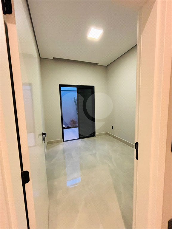 Casa à venda com 3 quartos, sendo 1 suíte, no condomínio Vila Ytu, Indaiatuba - SP